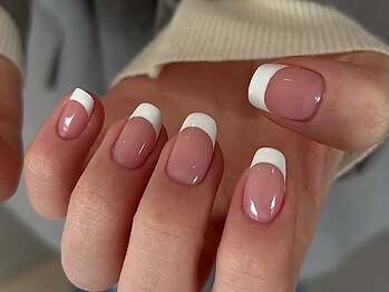 アクアネイル(AquA Nail)の写真/【リピ多数の実力派サロン】自爪を労わるフィルインと、季節を彩る豊富なデザインで理想以上の仕上がりへ。