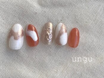 ザラボアングゥ(The Labo ungu)/月monthly design+