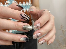 もやもや個性派ニュアンスネイル