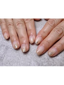 シンプル系（オフィス・日常）が得意