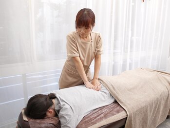 グランツ(glanz)/【施術の流れ】腰椎調整