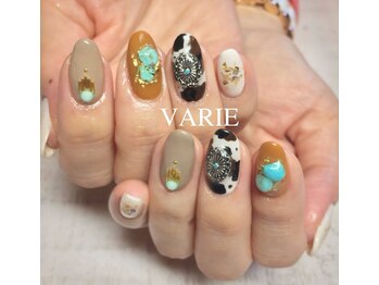 ヴァリエ(VARIE)/ホルスタインネイル☆