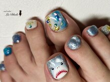 ラドール(La Dhole)/海とサメ