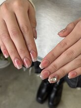 クレヴィア(crevia)/チークネイル×先端マグネット