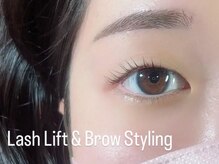 まつげエクステ アンド スクール アンド エステ プティーティドゥール(Putih Tidur)/美眉スタイリング×まつげパーマ