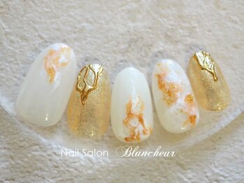 ネイルサロン ブランシュール(Nail Salon Blancheur)/ミルキーホワイトのGニュアンス
