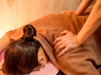 魅麗(ミレイ)/首肩コリ・腰痛はお任せ!