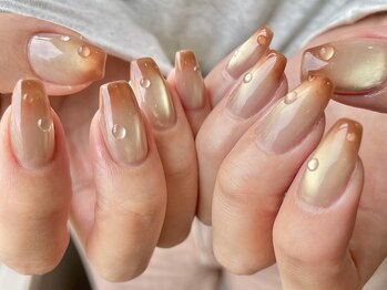 ルナ(LuNa)/グラデーション/水滴ネイル