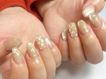 ティアレ 緑井店(Tiare)の写真/【SNSで話題のenoiプランパ―♪】プラチナマグ50色から選択頂けます◎パラジェル使用で爪の負担も最小限*