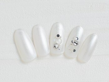 エム(M)/スタンダード