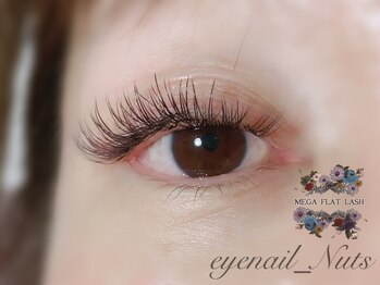 アイネイル ナッツ(Nuts)/四国初☆MEGA FLAT LASH