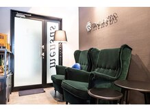 メンサス 湘南藤沢店(mensus)の雰囲気(店内はシックな落ち着いた雰囲気でゆっくりして頂けます)