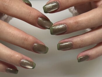 浦和　マグネットフレンチネイル