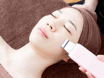 サロン ド アム(Salon de Ame)の写真/お客様一人ひとりのお悩みに丁寧に寄り添った施術を行います。お肌悩みなど、お気軽にご相談ください。
