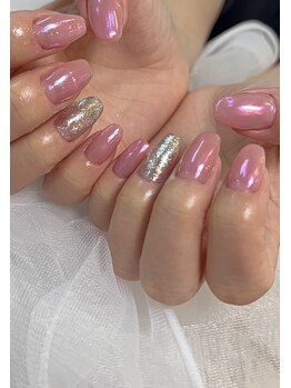 スロウネイル(slow nail)の写真/ヌードカラーからマグネット等オフィスネイルにもOKなちゅるんとデザイン♪手元を派手にできない方に◎