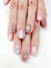 ネイルサロン ティアラリュクス 市川北口店(Tiara Luxe)/ビジューネイル