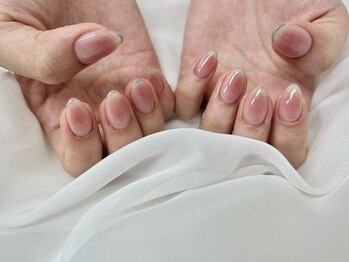 リアン 大宮(Rian)/チーク×ラメフレンチ/韓国