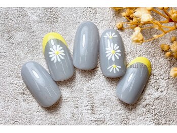 ネイルクローネ(nail crone)/マーガレットネイル