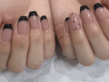 バランス 泉中央店(balance)の写真/アートデザイン豊富で理想のネイルが叶う★清潔感ある店内でゆったり寛ぎながら何度も眺めたくなる指先に♪
