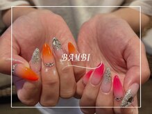 韓国ネイルやワンホンで今っぽい指先に