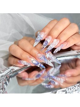 ブリング 東新宿 歌舞伎町(Bling)の写真/【低価格×高品質】持ち込み大歓迎!!2回目以降も嬉しいオフ無料◎豊富なカラー&パーツで理想の指先叶う♪