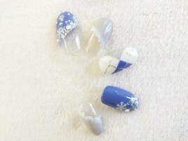 華やかなジェルネイル☆