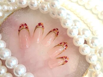 ビーケア 自由が丘店(B.care)/フラワーネイル¥6480