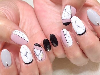 ラルージュ(La Ru-Ju)/大理石ネイル