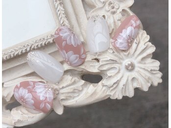 アケア(Acare)/ピンクベージュ×白いお花