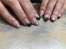 マルネイル(maru nail)/斜めフレンチ