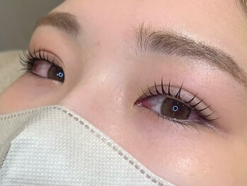 ネオリーブ エクラ 上野御徒町店(Neolive eclat)/メーテル流し目まつ毛パーマ