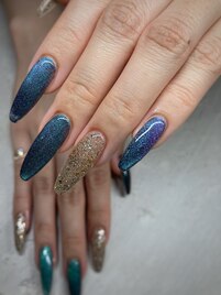 孔雀マグネット