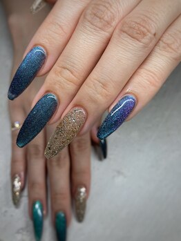 孔雀マグネット