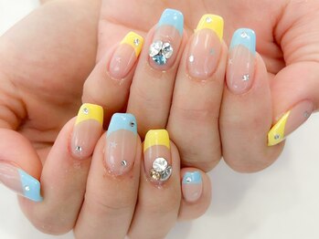 テラス(TERRACE)/配色フレンチネイル