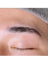 ラシク ベル(Lashiku Belle)/アイブロウリフト