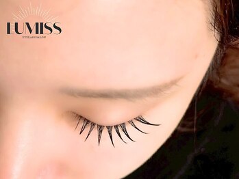 ルミス 二子玉川店(LUMISS)/ LEDマツエク/フラットラッシュ