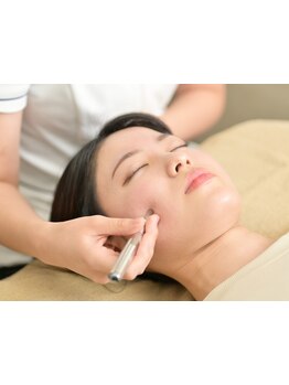 ホウレイ線・たるみ改善！予防ケア