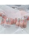 Silver Aurora nail