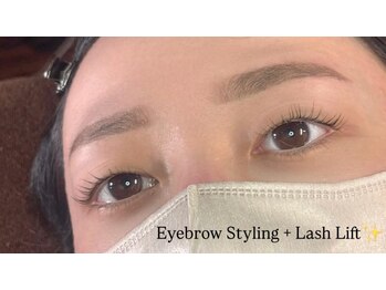 まつげエクステ アンド スクール アンド エステ プティーティドゥール(Putih Tidur)/美眉スタイリング×まつげパーマ