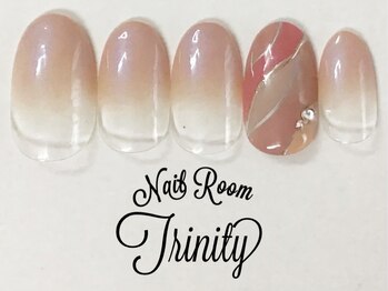 ネイルルーム トリニティ(Nail Room Trinity)/150種類以上選べるアート付