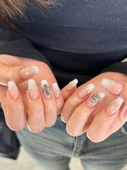 ウズ(UZU)/クロムネイル