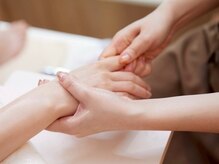 ディグニティ(Dignity)の雰囲気（自爪を整える丁寧なケア）