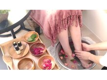 毎回、身体や感情が求めているものに合わせた「香り」や「音楽」