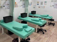 こころ整骨院 広島駅南口院の雰囲気（当グループは全国展開しており、年間約3万人の方がご利用！）