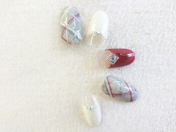 ネイルサロン ハース(Hearth)/華やかなジェルネイル☆