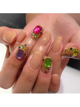 グランディール(Grandir)/ビジューネイル