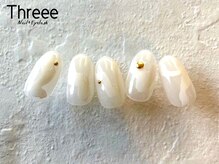 スリーネイルプラスアイラッシュ(Threee Nail+Eyelash)/ニュアンスホワイトアート