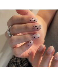 ドット×月光ニュアンスネイル