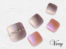 ヴェリー 六本木ヒルズ店(Very)/華やかフットネイル