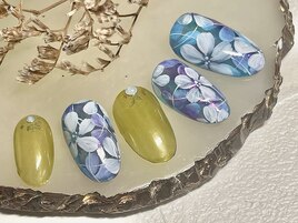 ブルーフラワー　￥8870